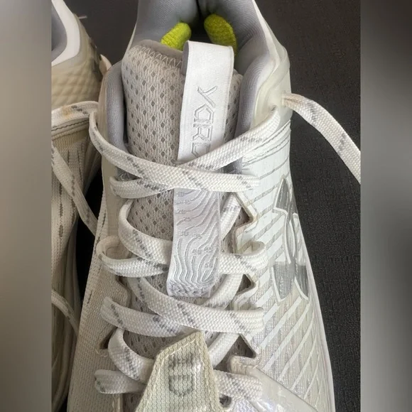 Under Armour White Charged Athletic Baseball Cleats 8.5 YOUTH - Picture 12 of 15